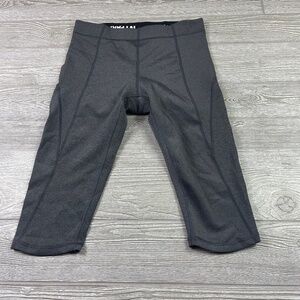 IVY PARK Athletic Cropped Leggings